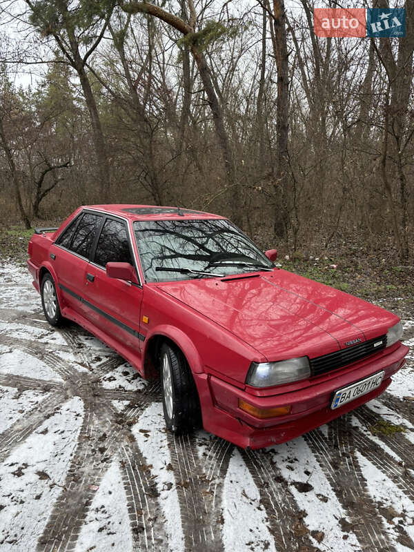 Nissan Bluebird (1987)