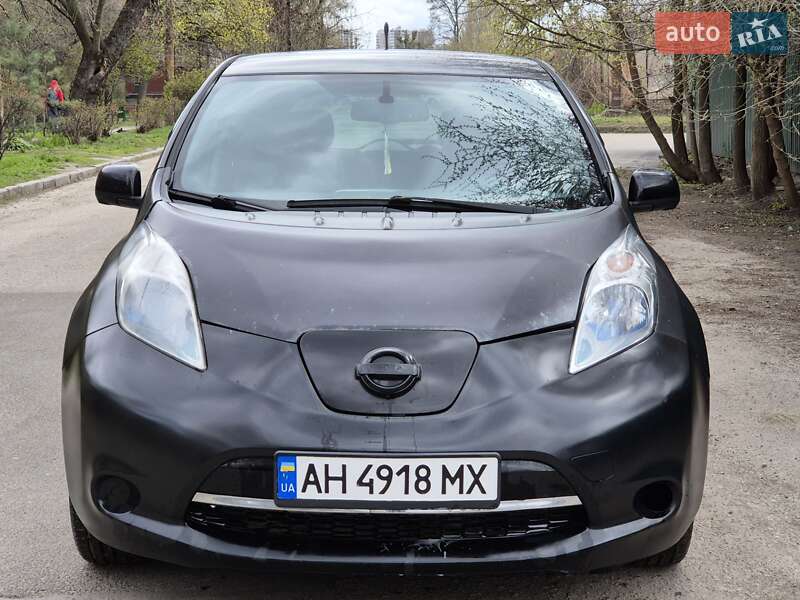 Nissan Leaf (2013)