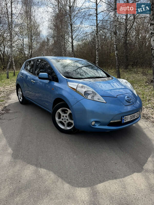 Nissan Leaf (2013)