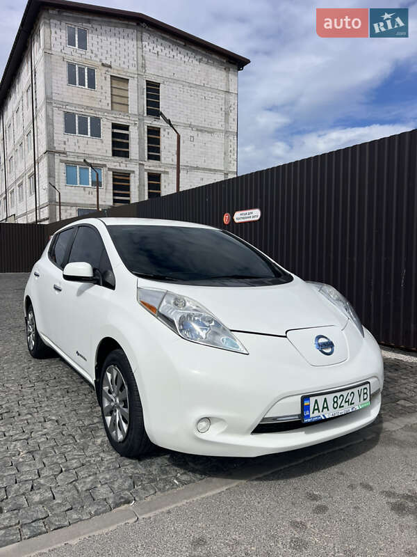 Nissan Leaf (2013)