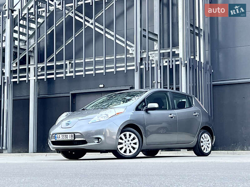 Nissan Leaf (2015)