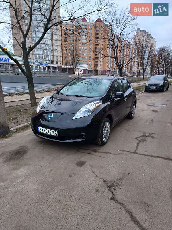 Nissan Leaf (2014)