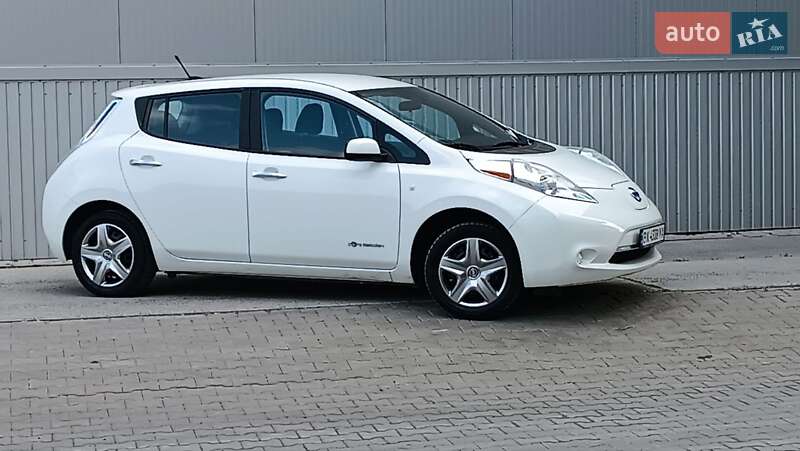 Nissan Leaf (2013)