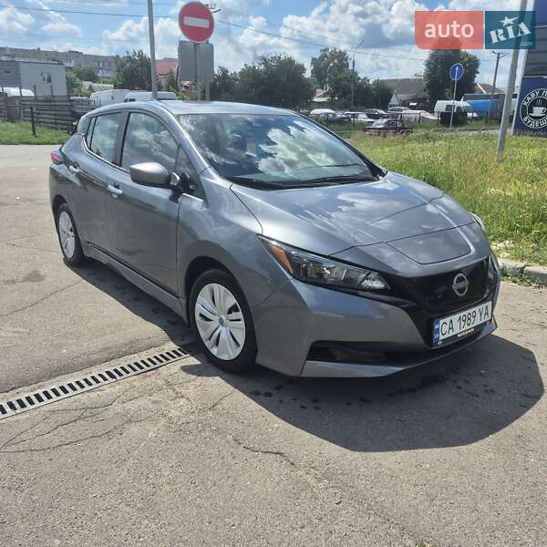 Nissan Leaf (2023)