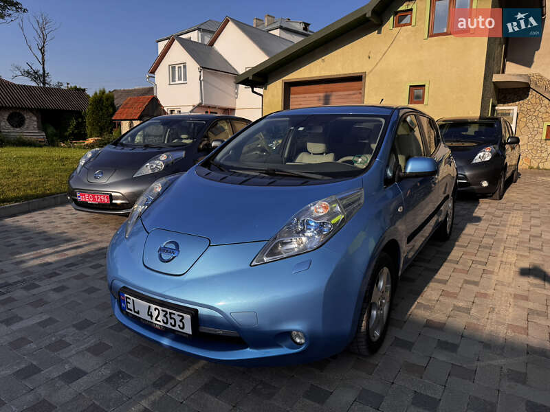 Nissan Leaf (2011)