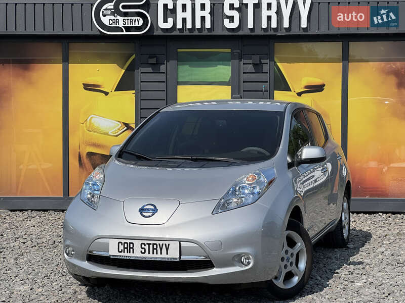 Nissan Leaf (2011)
