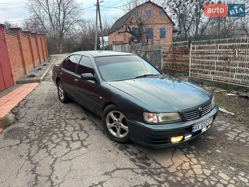 Nissan Maxima (1998)