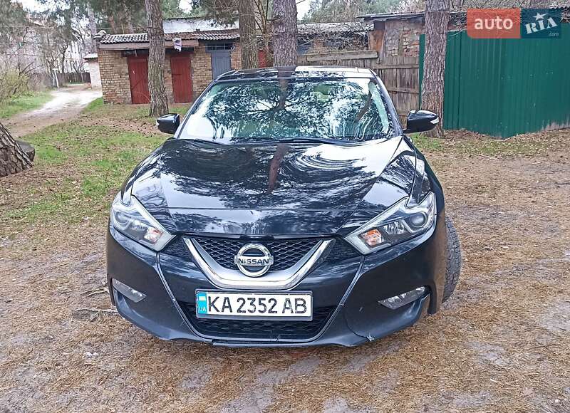 Nissan Maxima (2016)