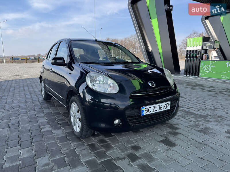 Nissan Micra (2012)