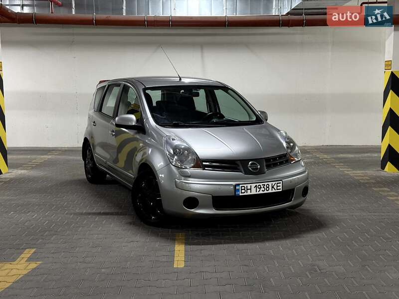Nissan Note (2006)