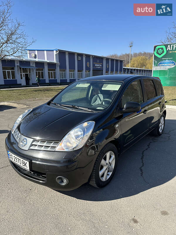 Nissan Note (2008)