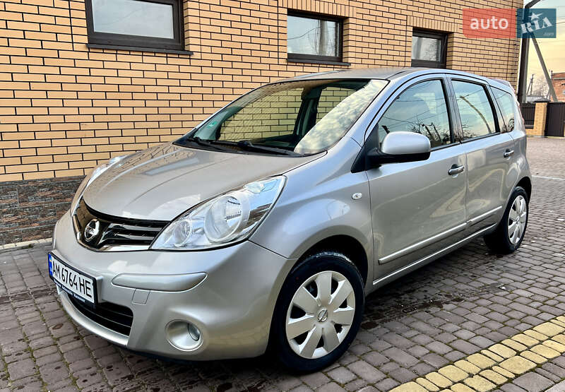 Nissan Note (2010)