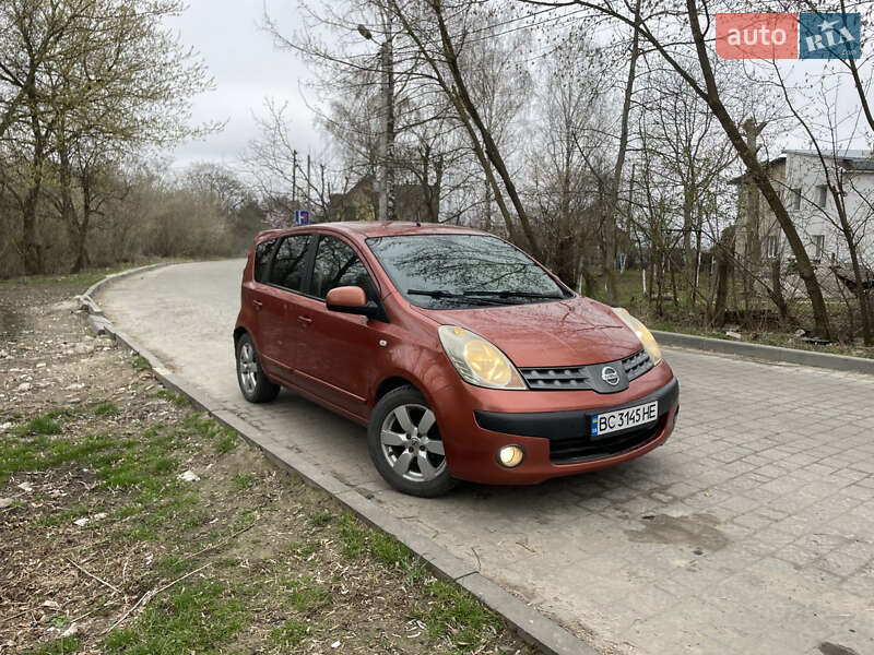 Nissan Note (2006)
