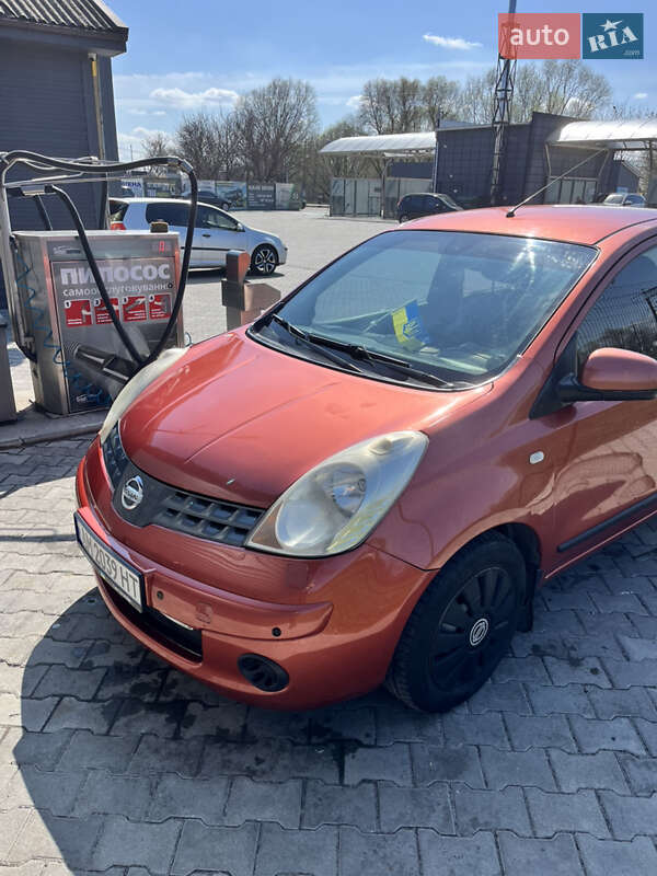 Nissan Note (2006)