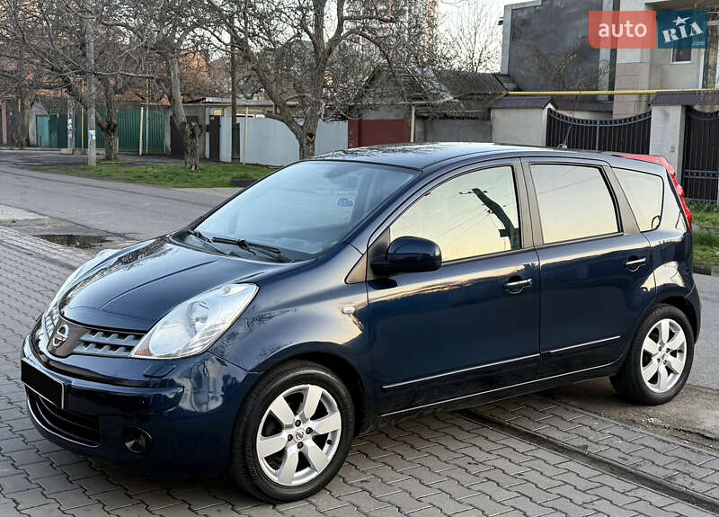 Nissan Note (2008)
