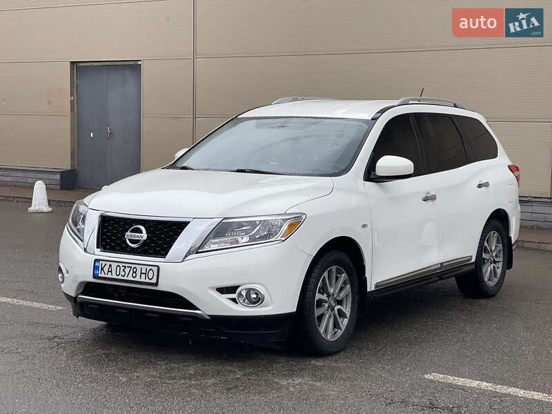 Nissan Pathfinder (2013)