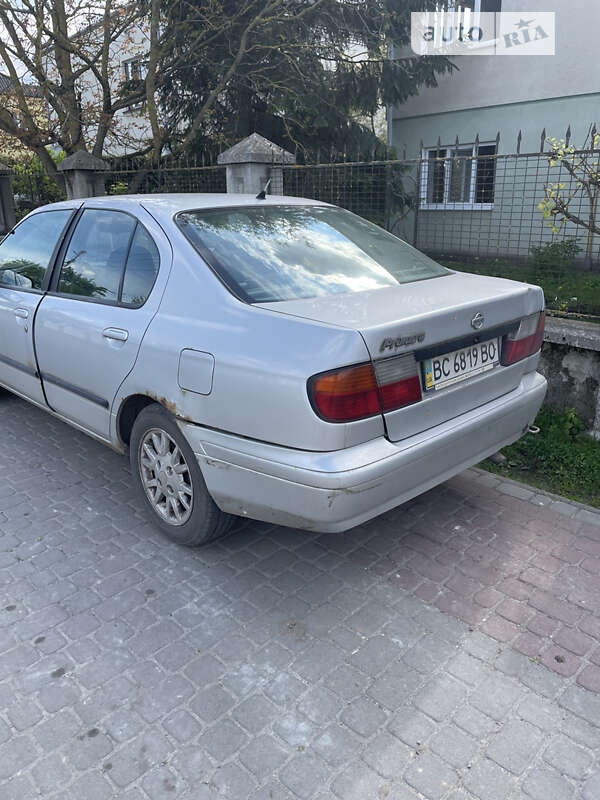 Nissan Primera (1999)