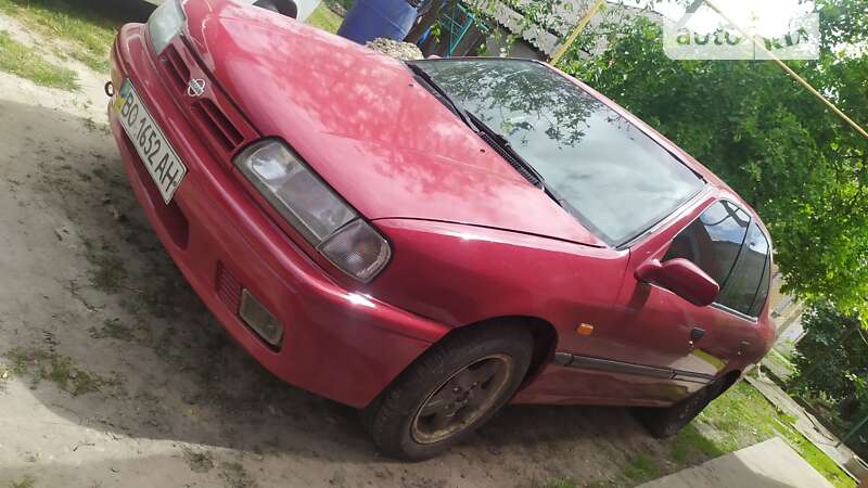 Nissan Primera (1992)