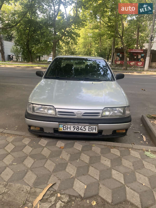 Nissan Primera (1994)