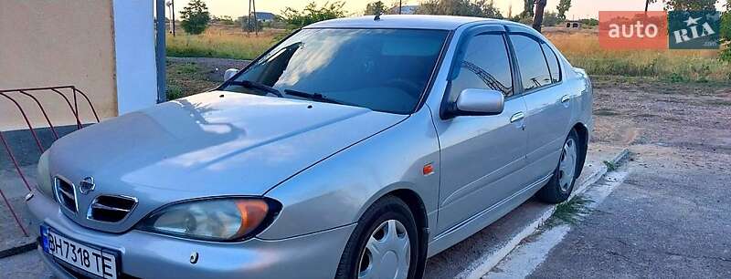 Nissan Primera (2001)