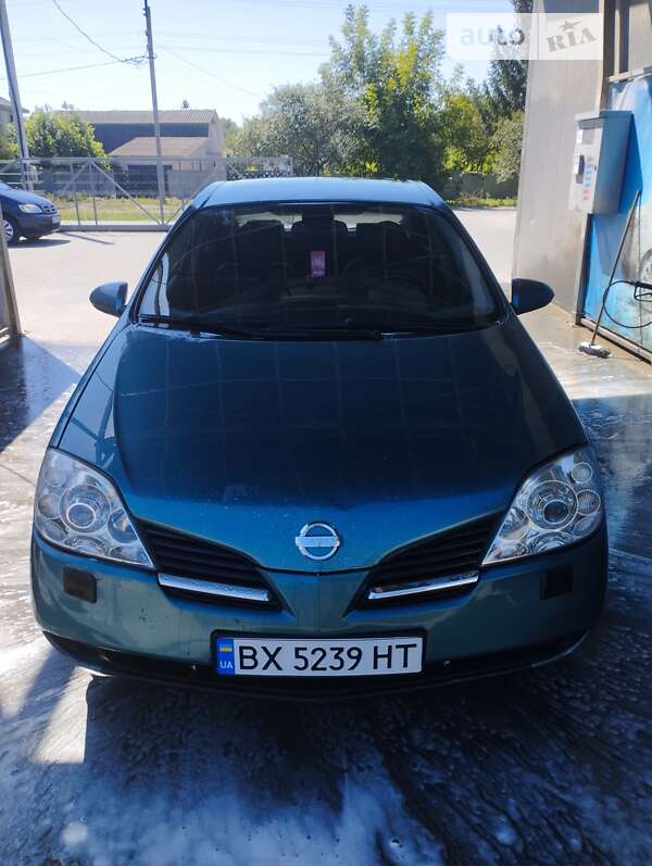 Nissan Primera (2002)