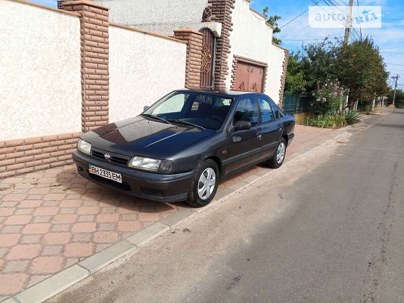 Nissan Primera (1992)