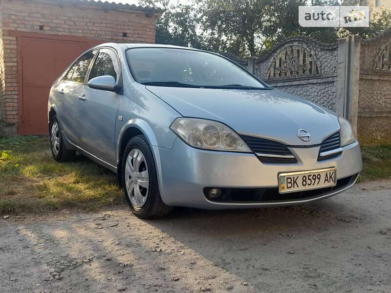 Nissan Primera (2005)