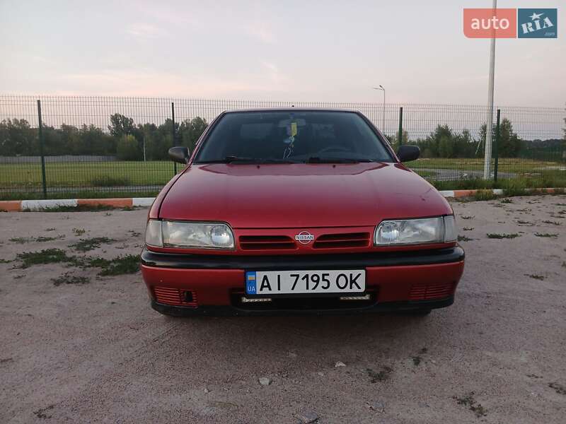 Nissan Primera (1990)