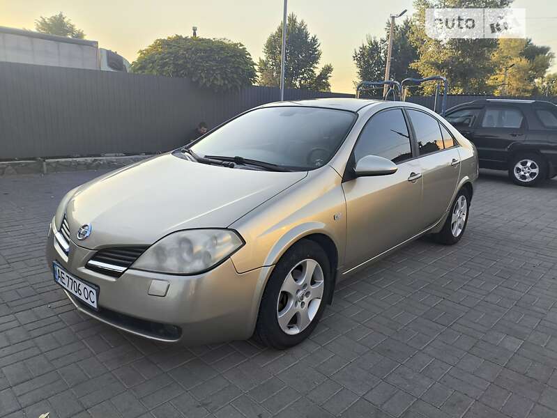 Nissan Primera (2004)