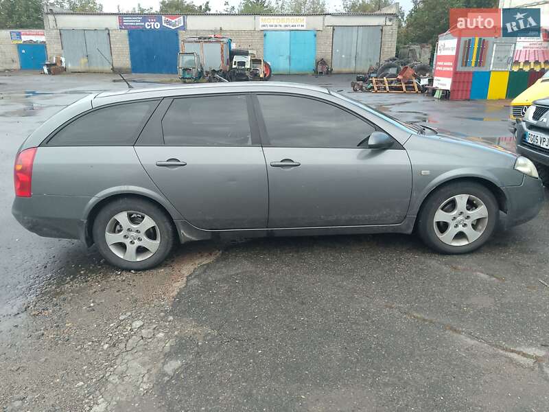 Nissan Primera (2002)