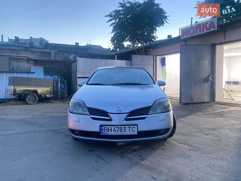 Nissan Primera (2002)