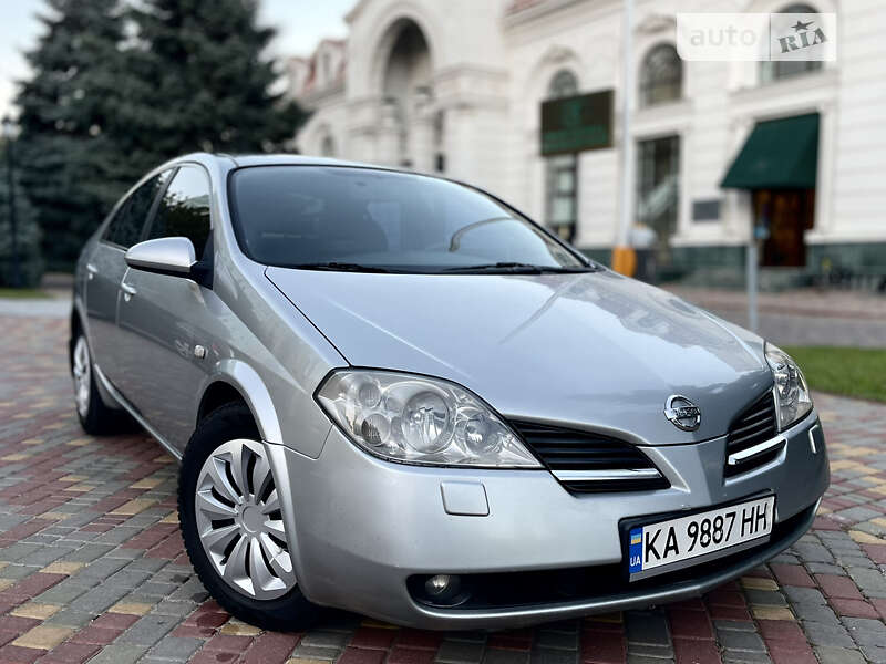 Nissan Primera (2002)