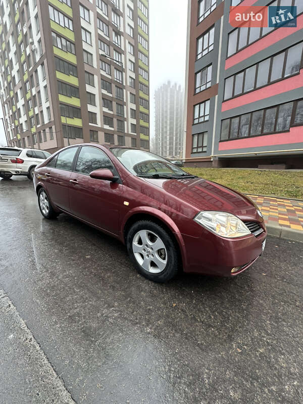 Nissan Primera (2003)