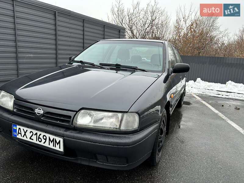 Nissan Primera (1992)