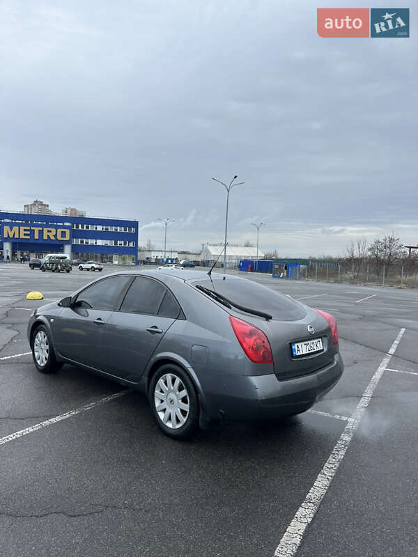 Nissan Primera (2003)
