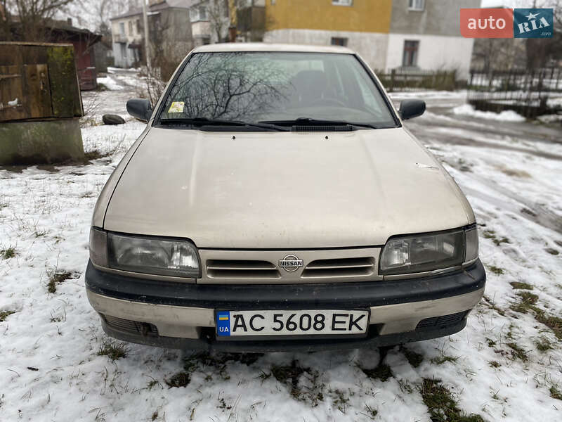 Nissan Primera (1992)