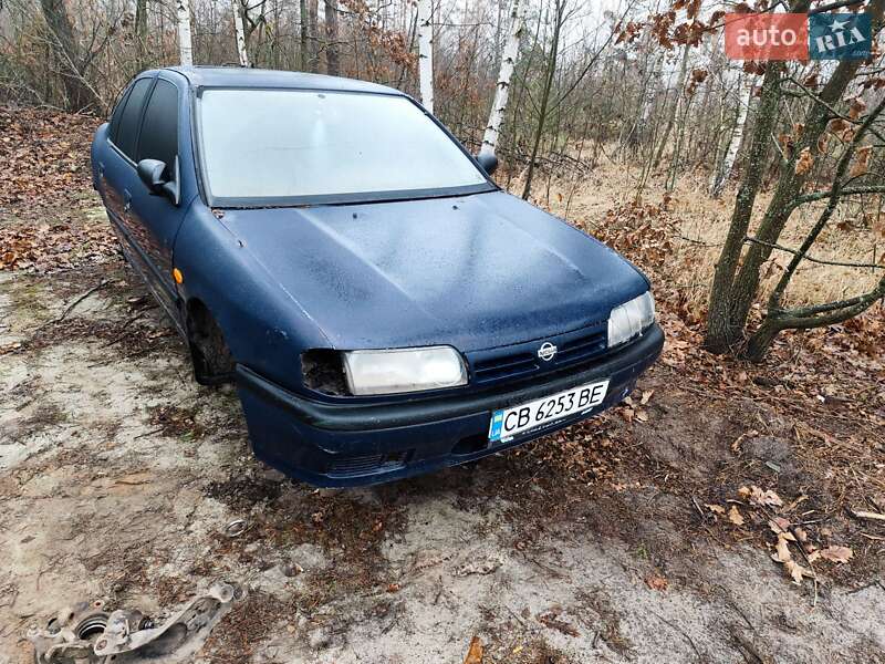 Nissan Primera (1993)
