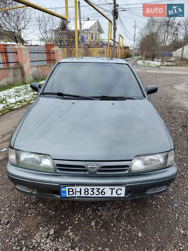 Nissan Primera (1990)