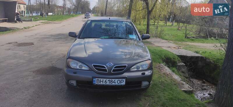 Nissan Primera (2000)