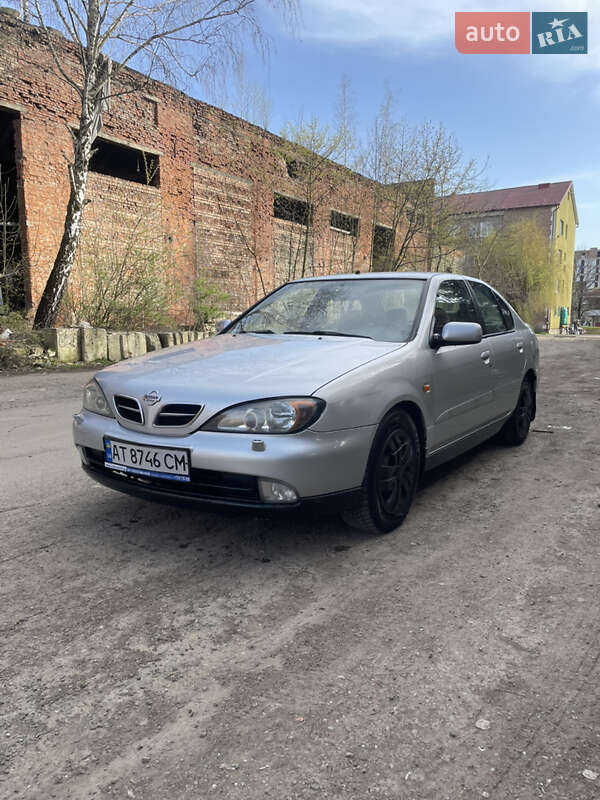 Nissan Primera (2001)