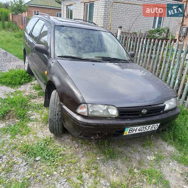 Nissan Primera (1991)