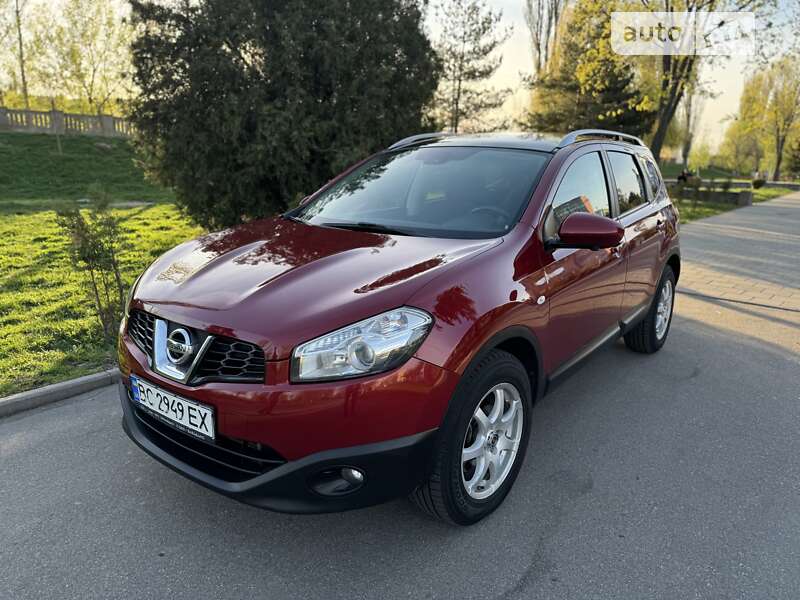 Nissan Qashqai+2 (2012)