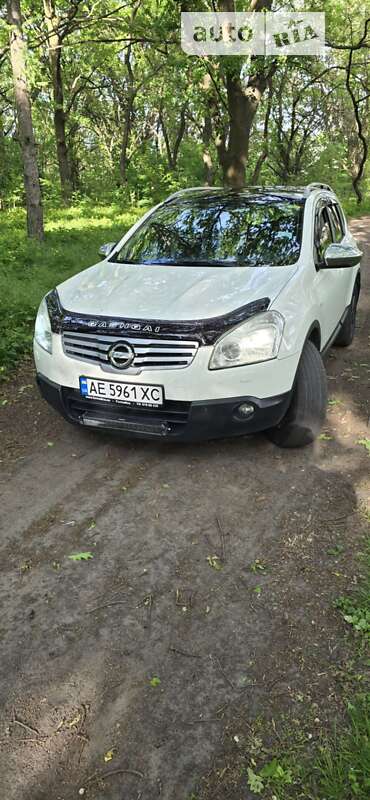 Nissan Qashqai+2 (2009)