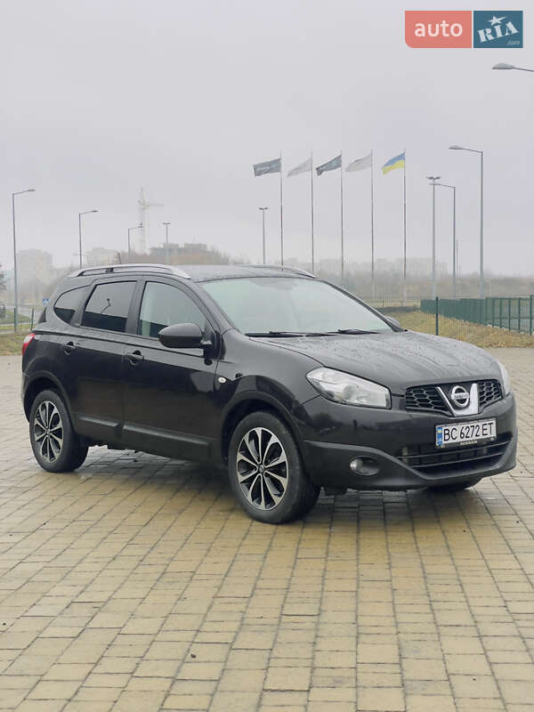 Nissan Qashqai+2 (2011)