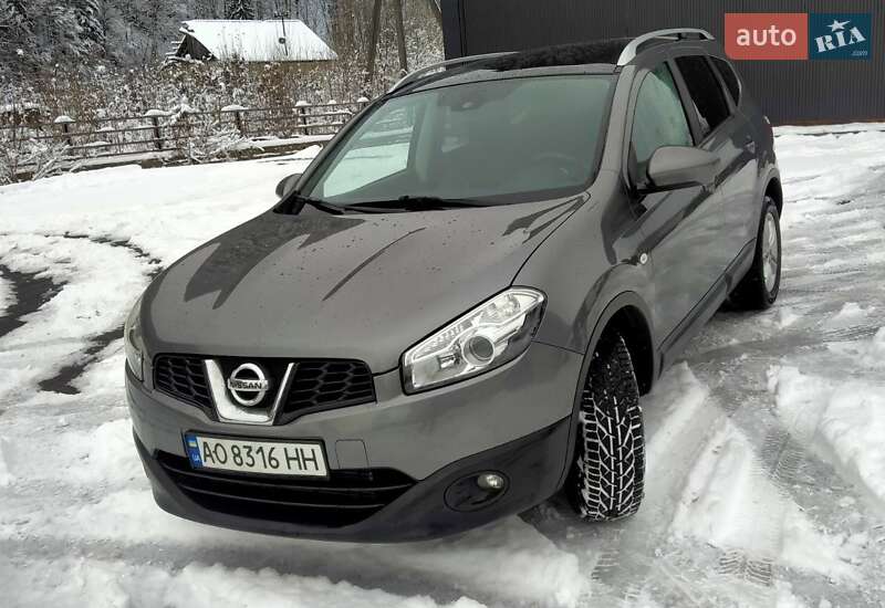 Nissan Qashqai+2 (2012)