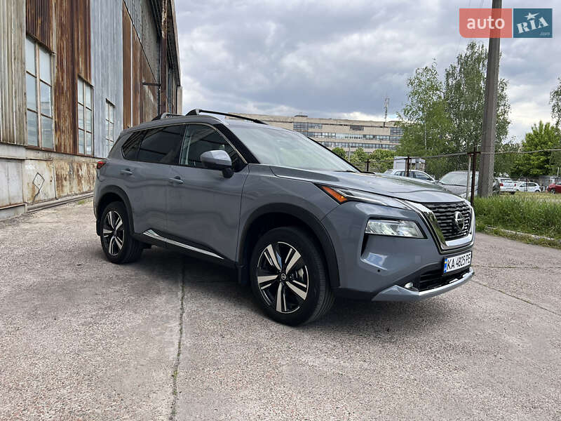 Nissan Rogue (2021)