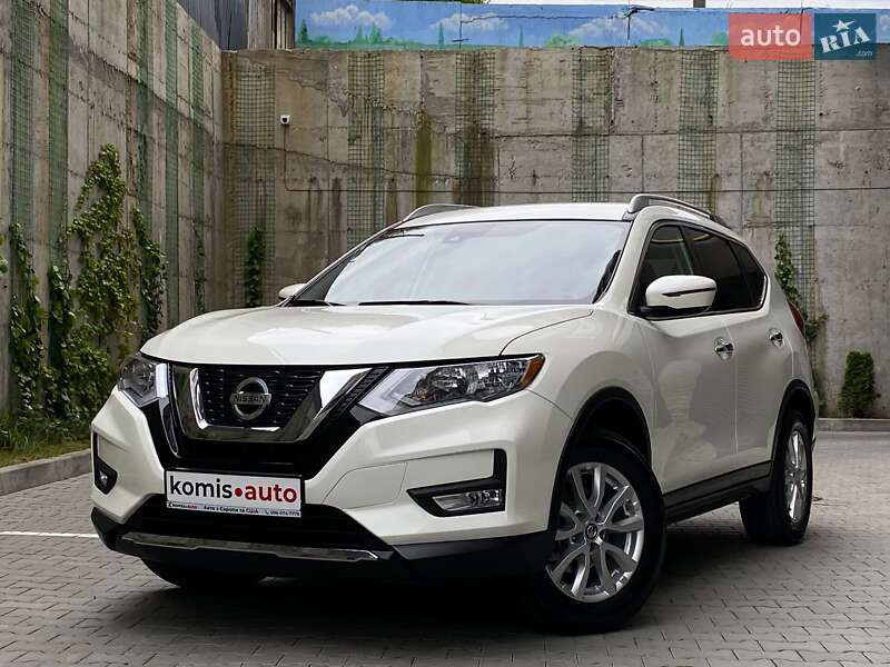 Nissan Rogue (2019)