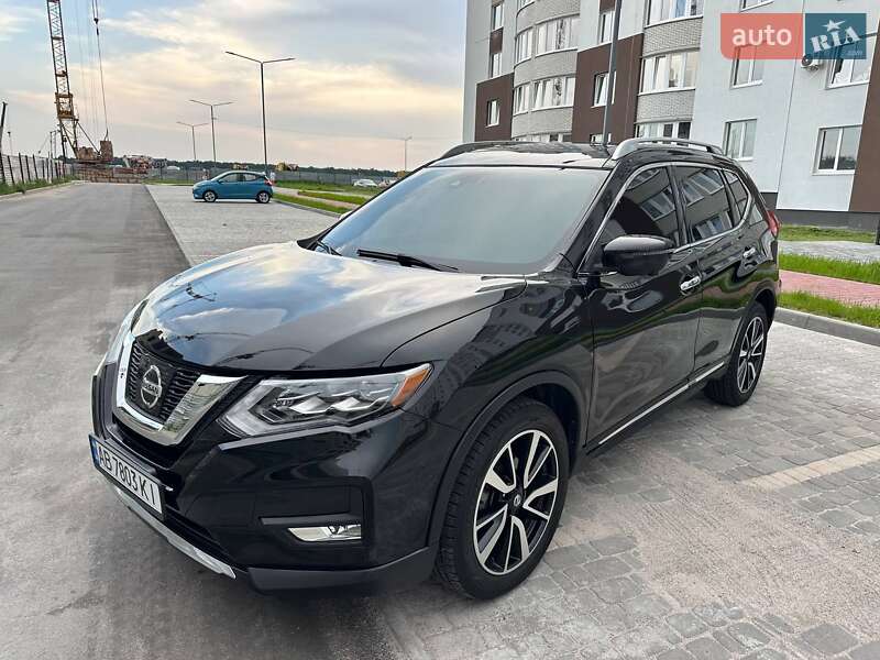 Nissan Rogue (2017)