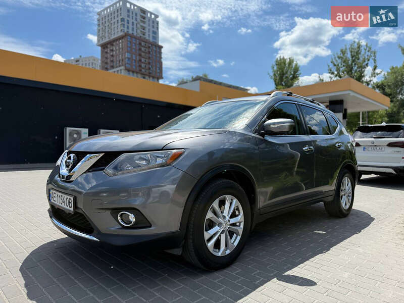 Nissan Rogue (2016)