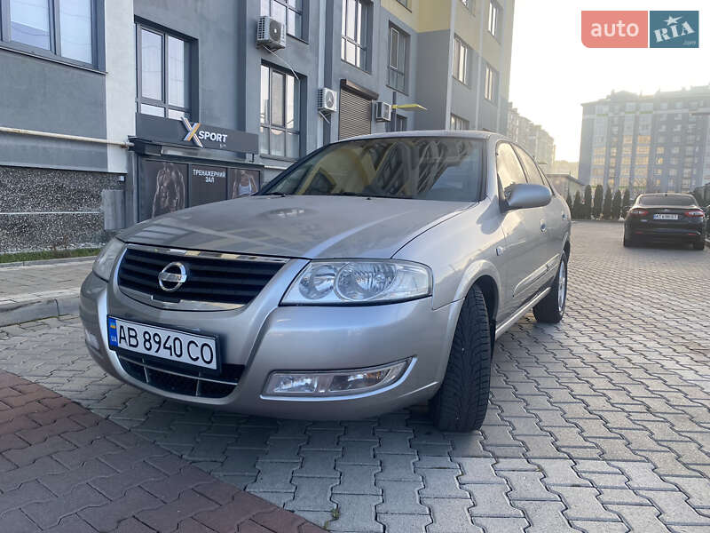 Nissan Sunny (2008)